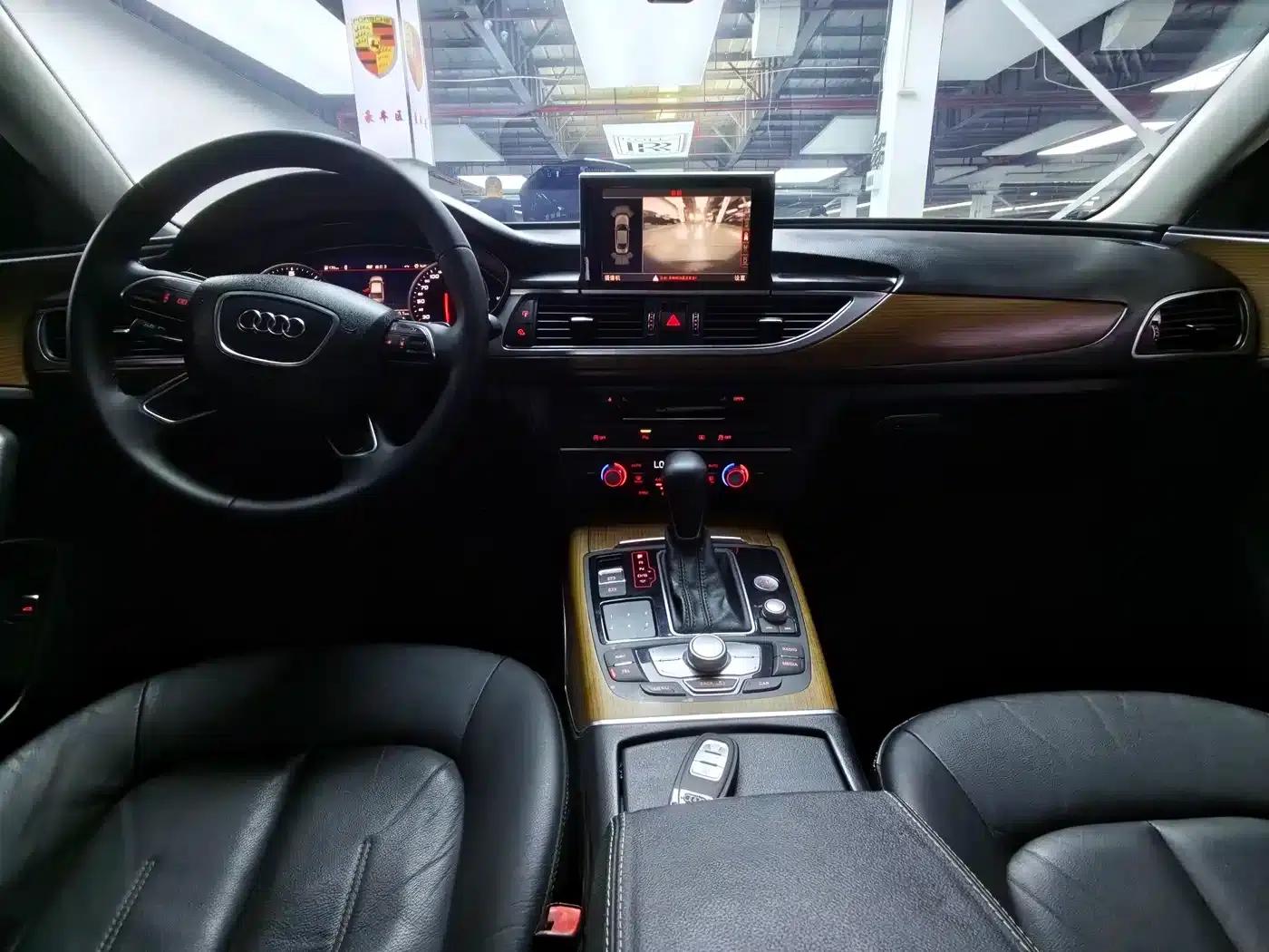 Audi A6L 2018 30th Anniversary Edition 30 FSI Fashion Model — миниатюра 7