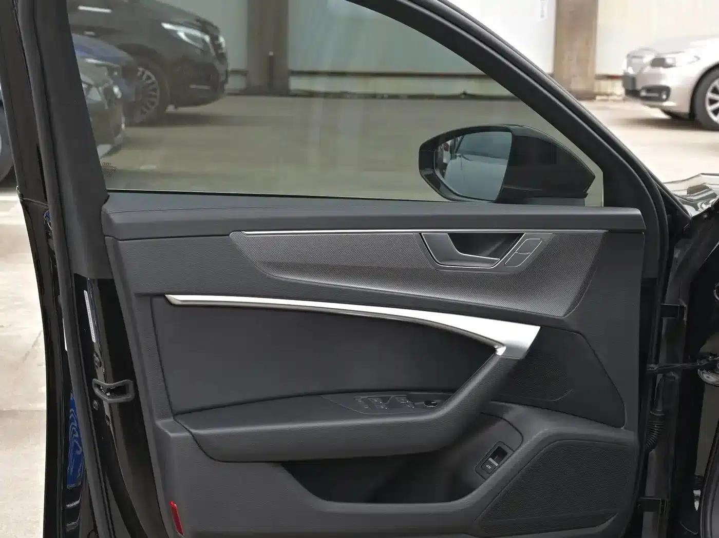 Audi A6L 2023 45 TFSI Premium Dynamic Edition — миниатюра 32