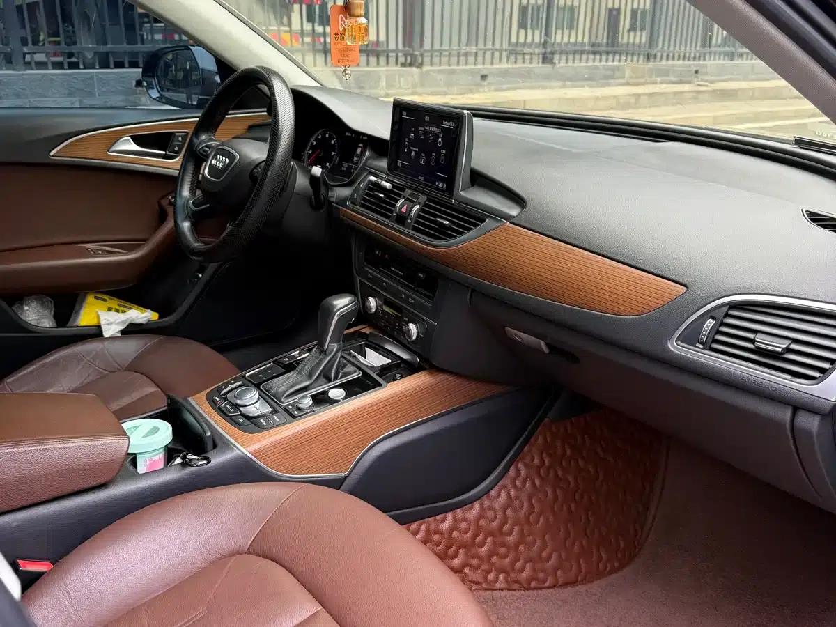 Audi A6L 2018 30th Anniversary Edition 30 FSI Fashion Model — миниатюра 12