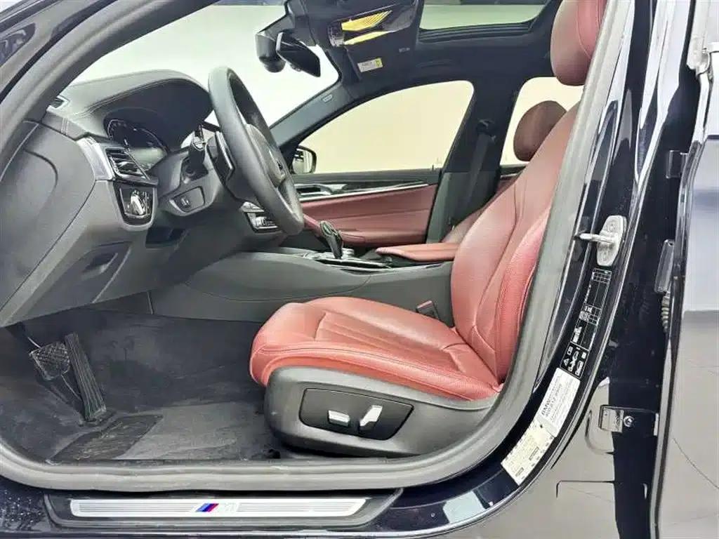 2020 BMW 5 Series 530Li xDrive M Sport Package — миниатюра 6