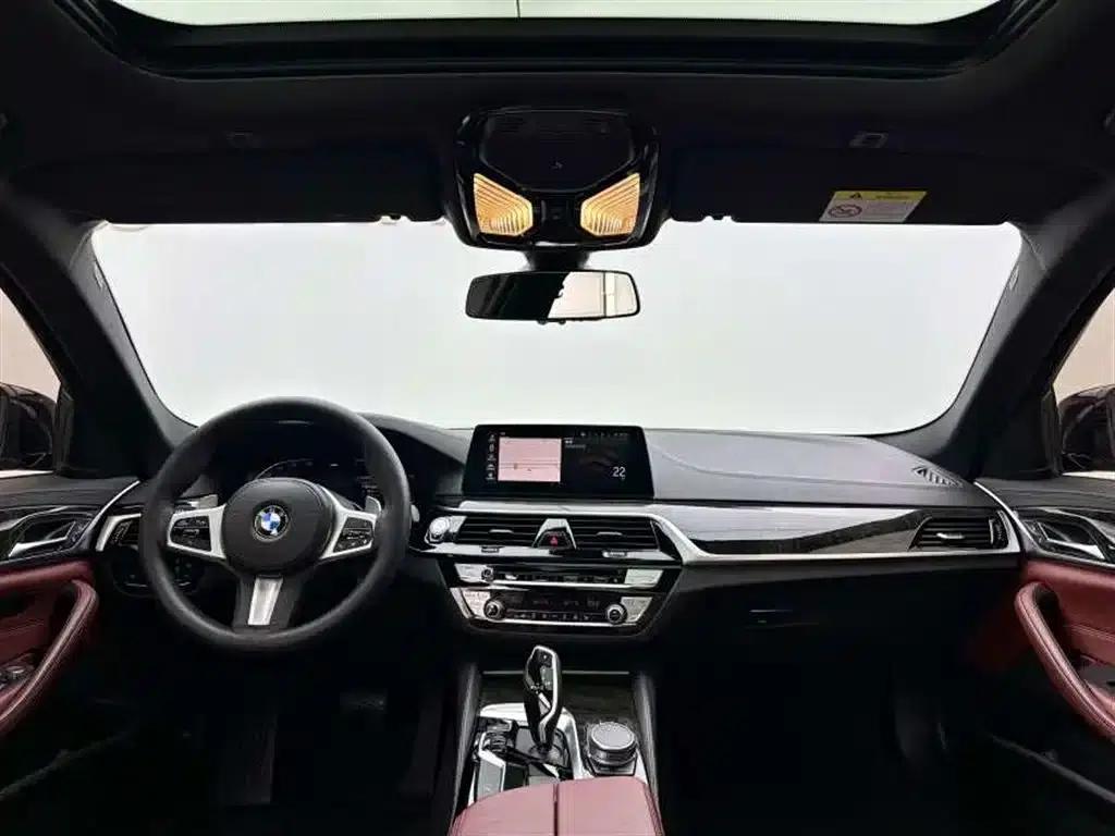 2020 BMW 5 Series 530Li xDrive M Sport Package — миниатюра 8