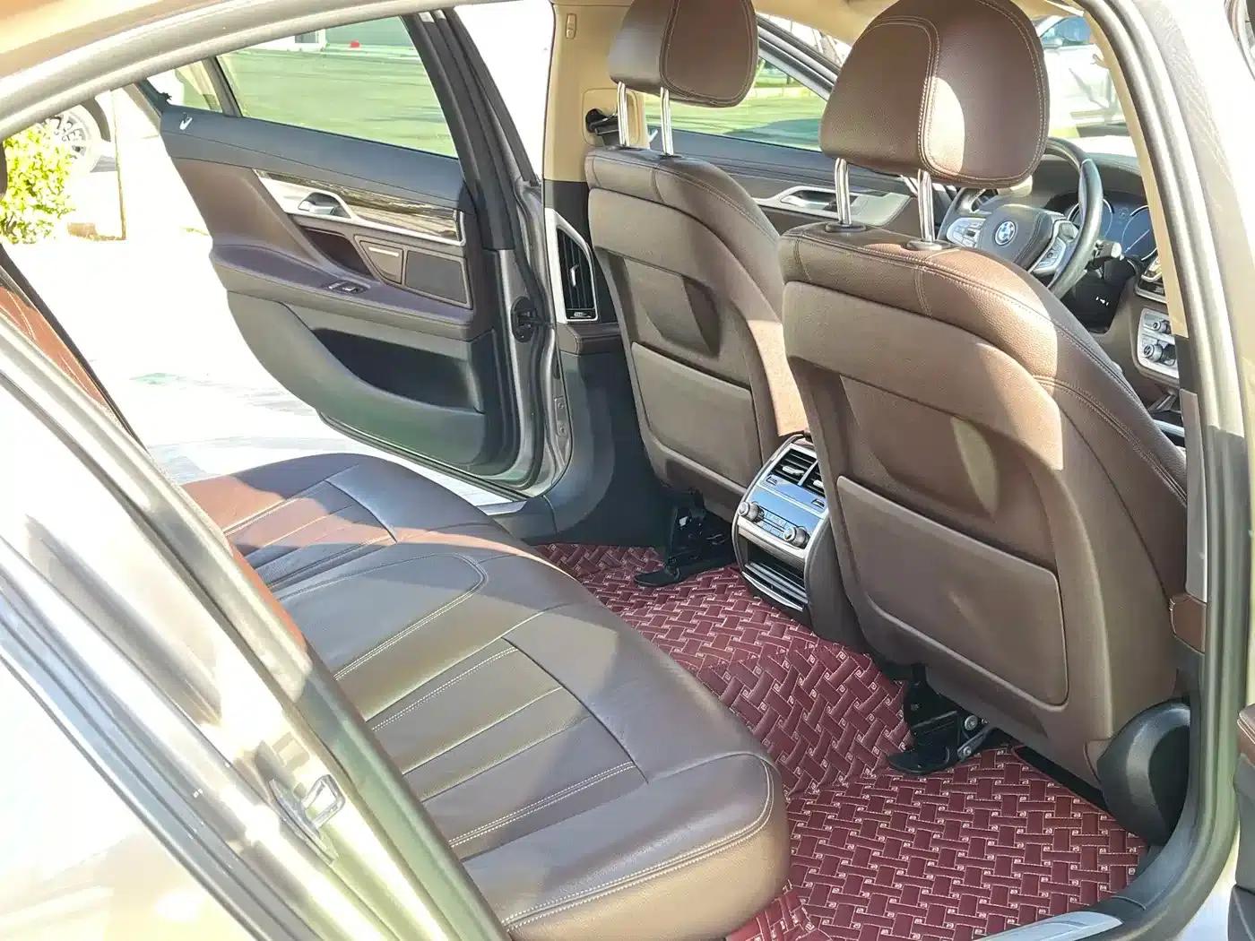 2018 BMW 7 Series 730Li Leading Excellence Package — миниатюра 8