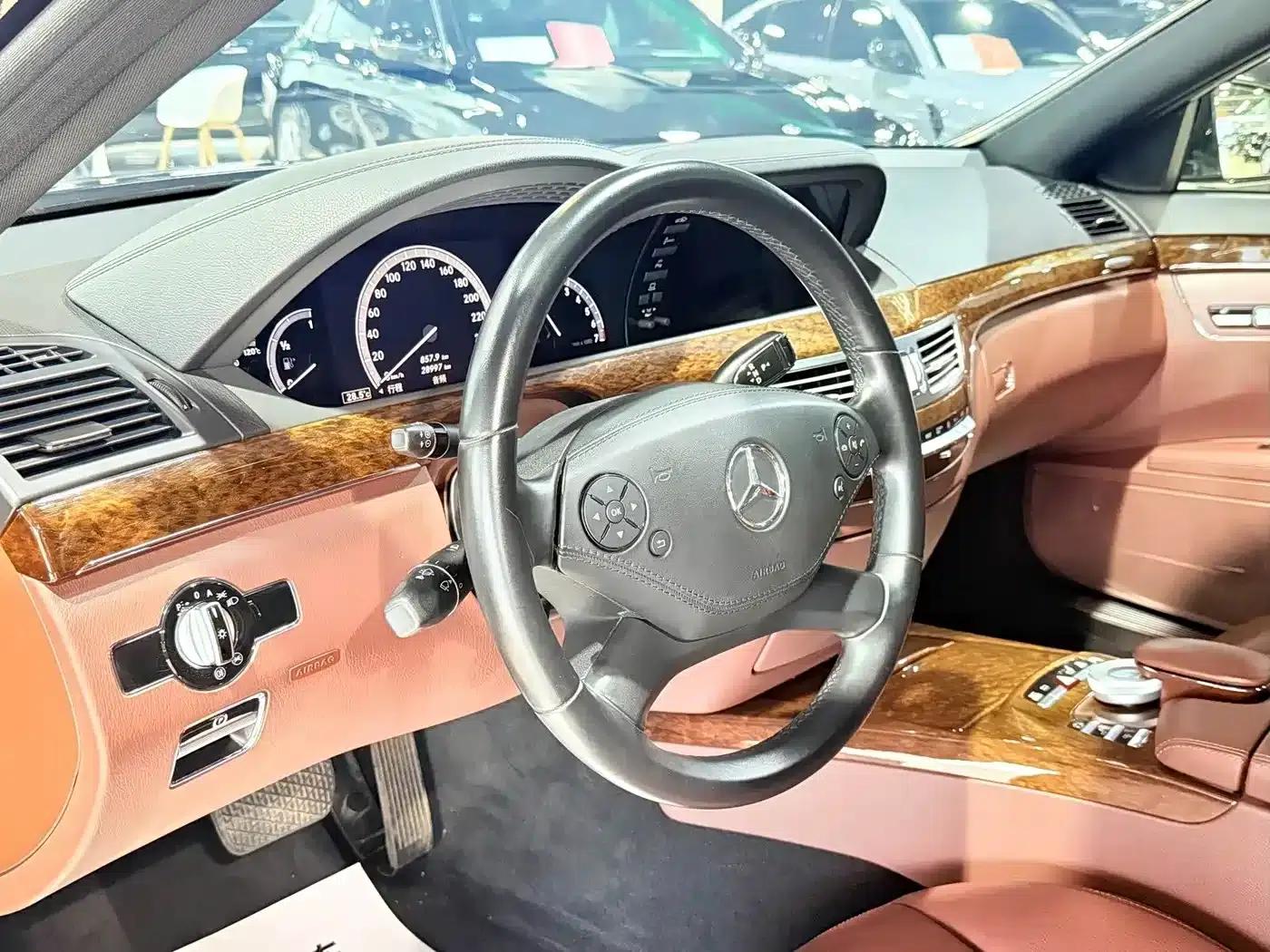 Mercedes-Benz S-Class 2012 S 300 L Grand Edition — миниатюра 5