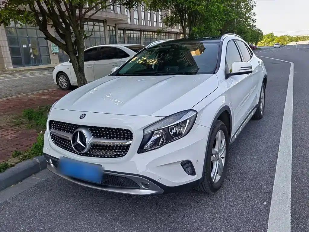 2016 Mercedes-Benz GLA 200 Dynamic — миниатюра 1