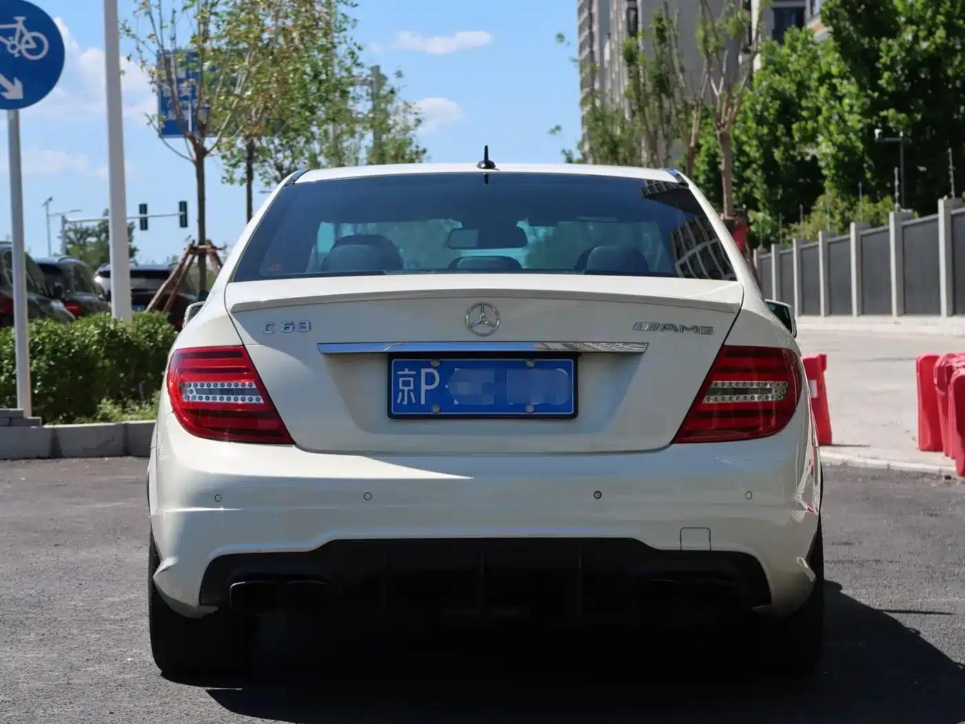 2012 Mercedes-Benz C-Class AMG C 63 Dynamic — миниатюра 5