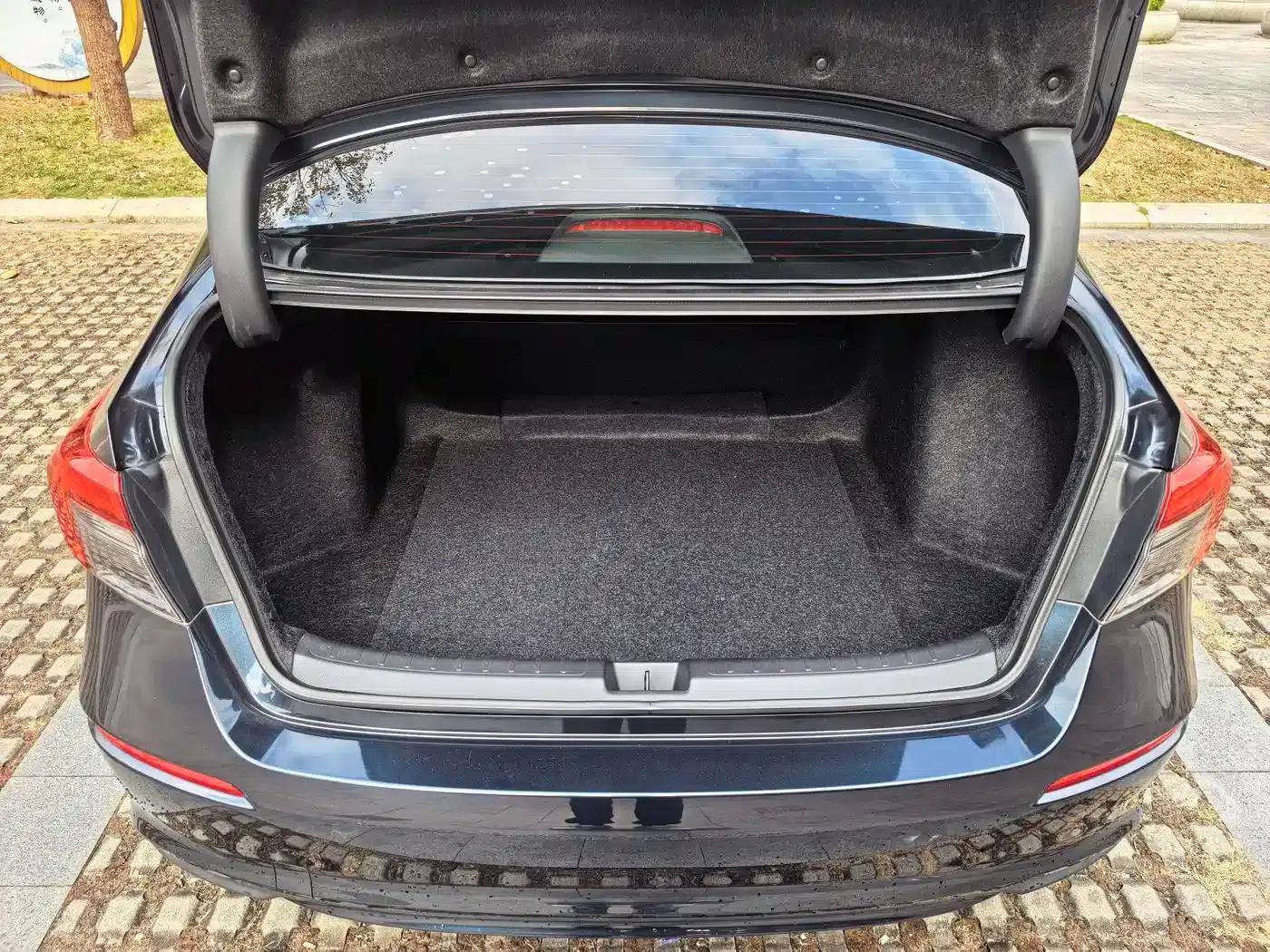 2022 Civic 240TURBO CVT Sport Edition — миниатюра 14