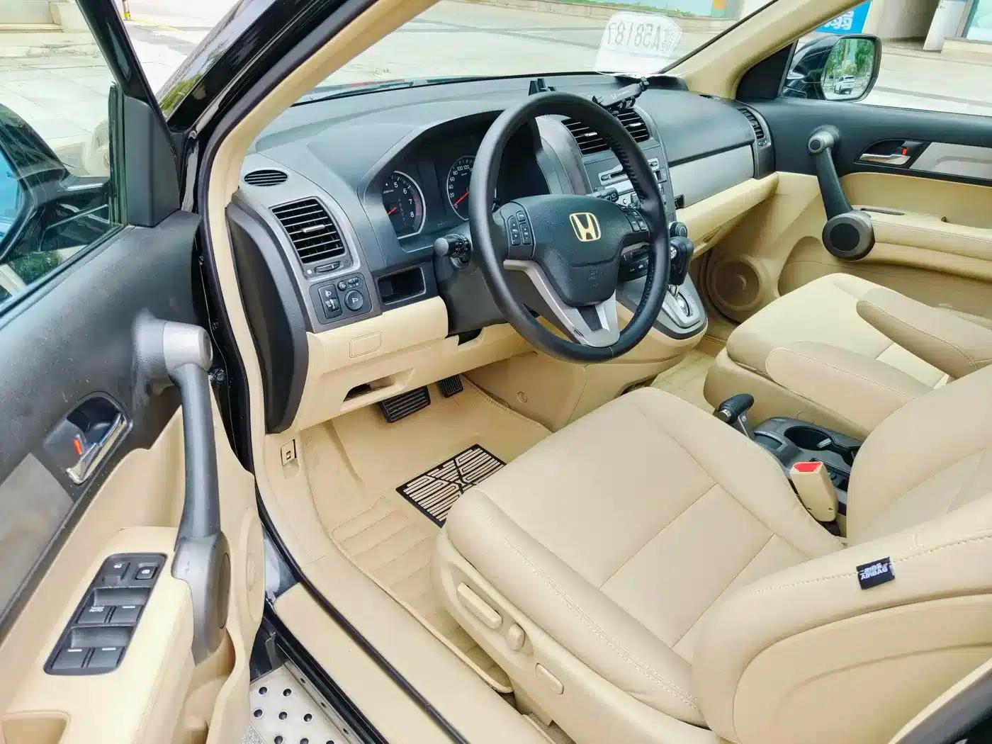 Honda CR-V 2010 2.4L Automatic 4WD Luxury Edition — миниатюра 11