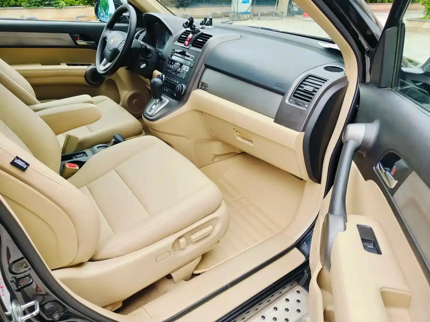 Honda CR-V 2010 2.4L Automatic 4WD Luxury Edition — миниатюра 15