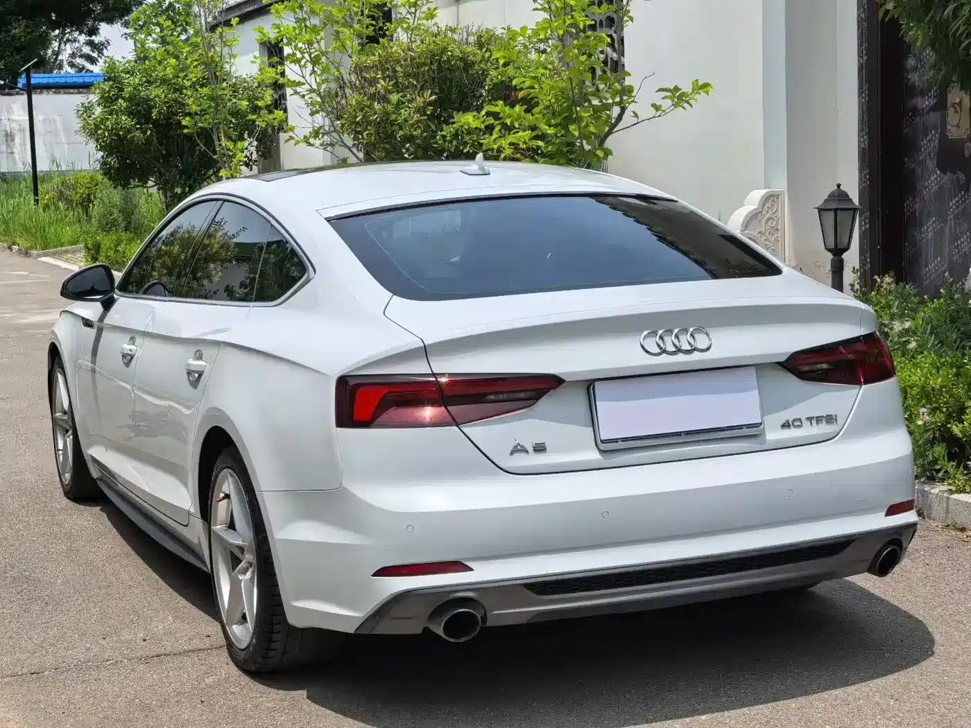 2017 Audi A5 Cabriolet 40 TFSI Fashion Edition (Imported) — миниатюра 9