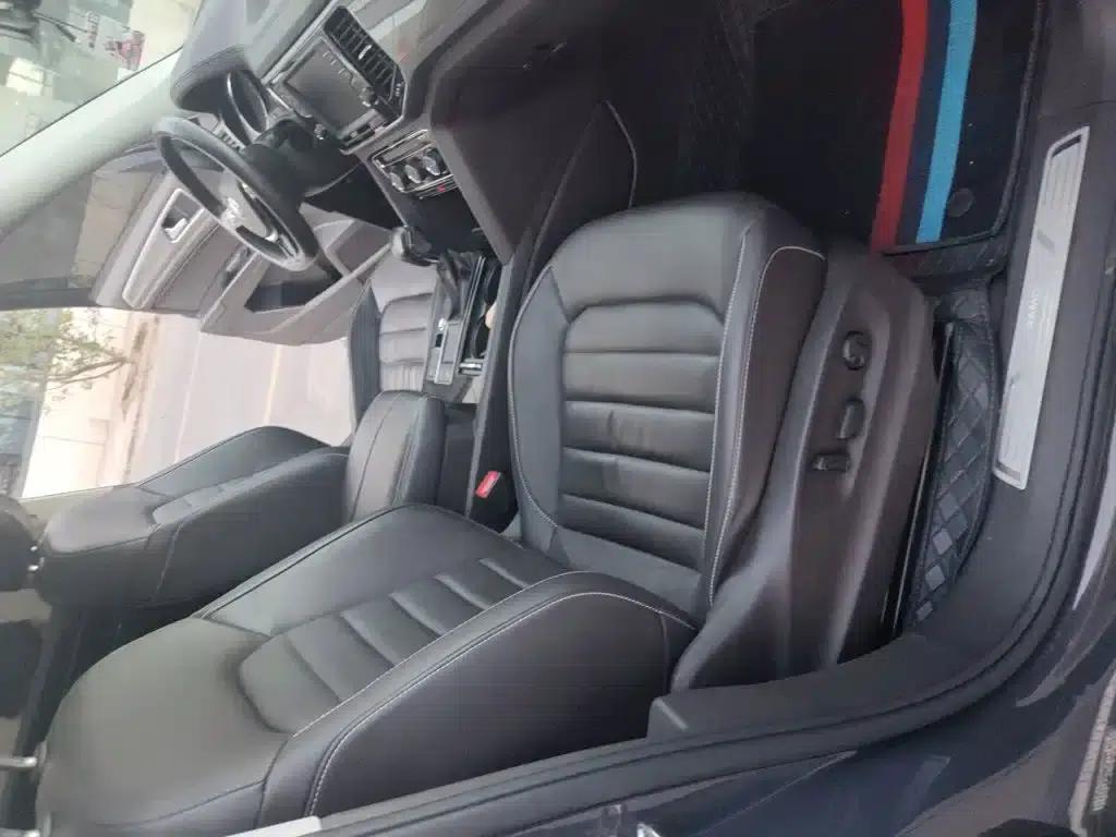2017 Volkswagen Teramont 330TSI 2WD Luxury Edition — миниатюра 3