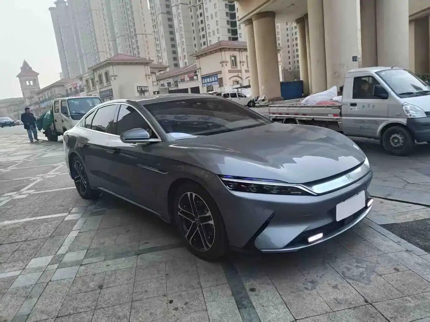 Han 2021 EV Standard Range Luxury Edition — миниатюра 3