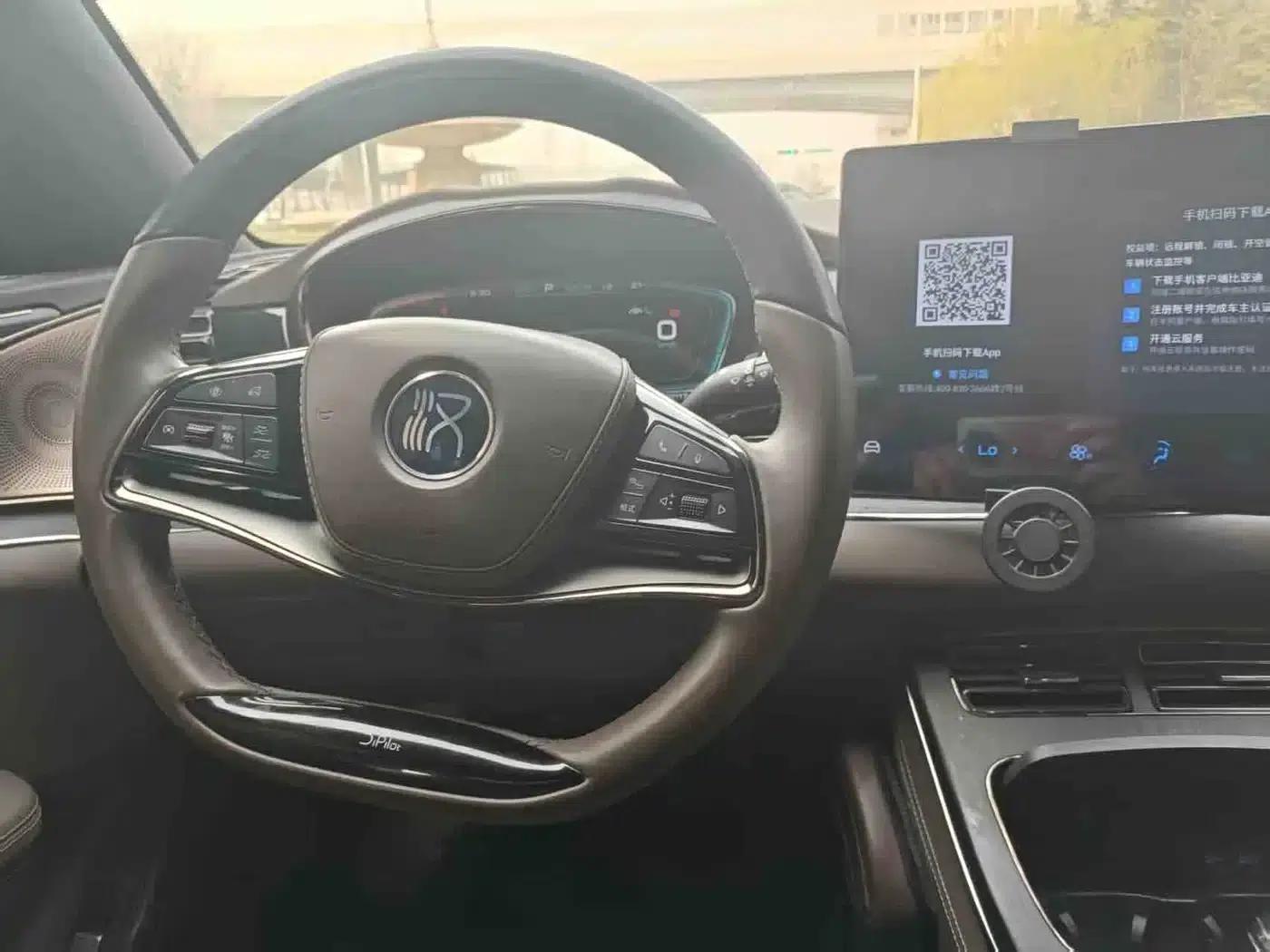 Han 2021 EV Standard Range Luxury Edition — миниатюра 6