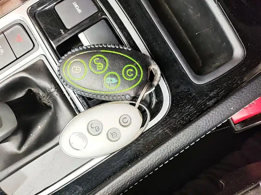 Song MAX 2019 1.5T Automatic Intelligent Connected Sunroof Model 7-Seater National VI Emission Standard — миниатюра 9