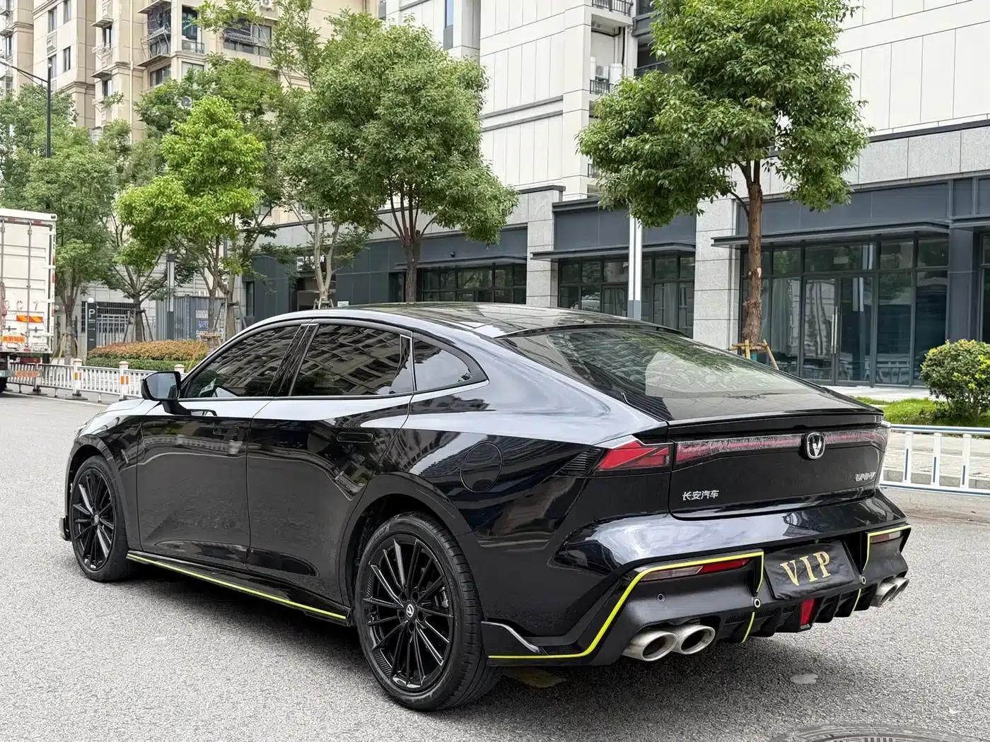 Changan UNI-V 2022 1.5T Sport Edition — миниатюра 5
