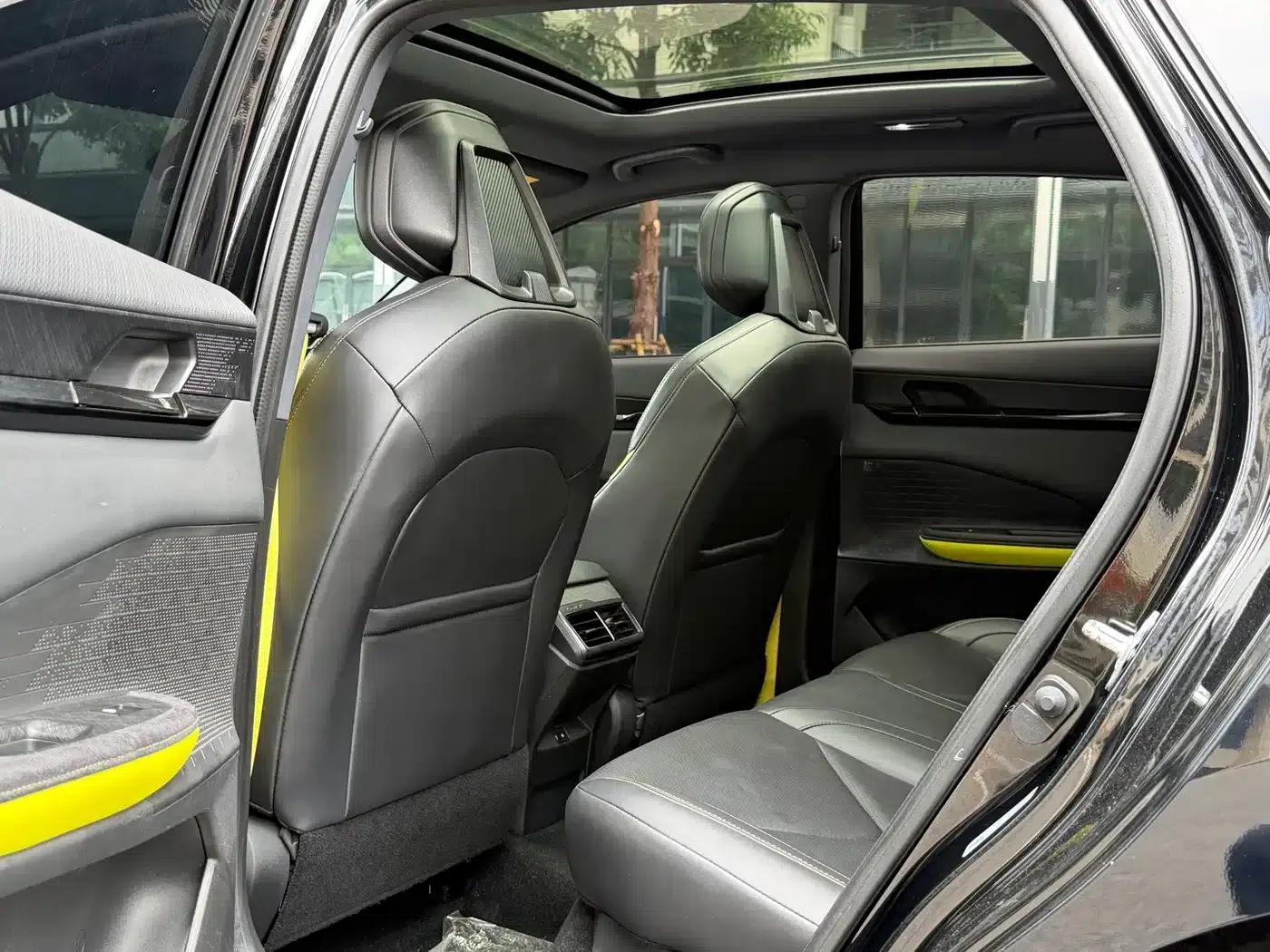 Changan UNI-V 2022 1.5T Sport Edition — миниатюра 8