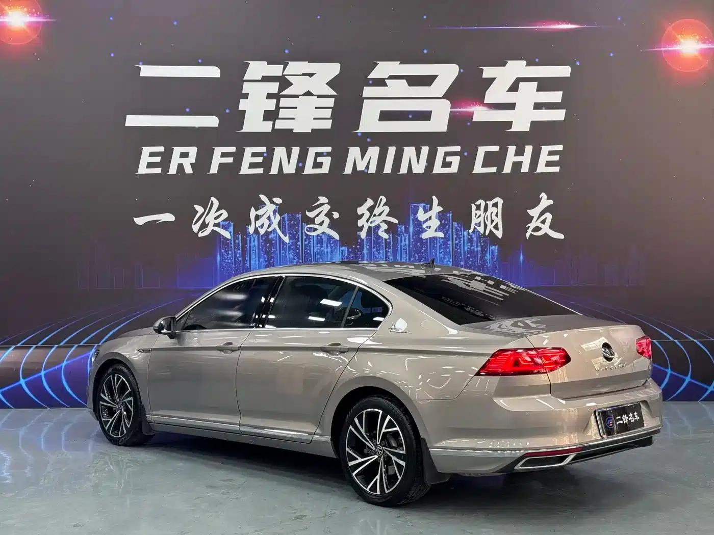 Volkswagen Passat 2021 330TSI DSG 30th Anniversary Edition — миниатюра 6