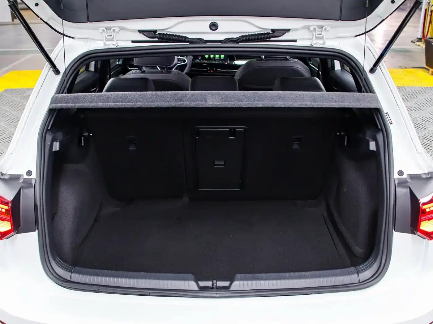 2021 Golf 280TSI DSG R-Line — миниатюра 16