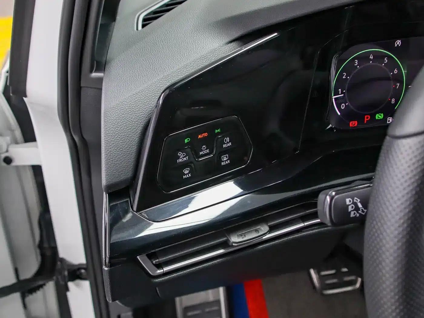 2021 Golf 280TSI DSG R-Line — миниатюра 7