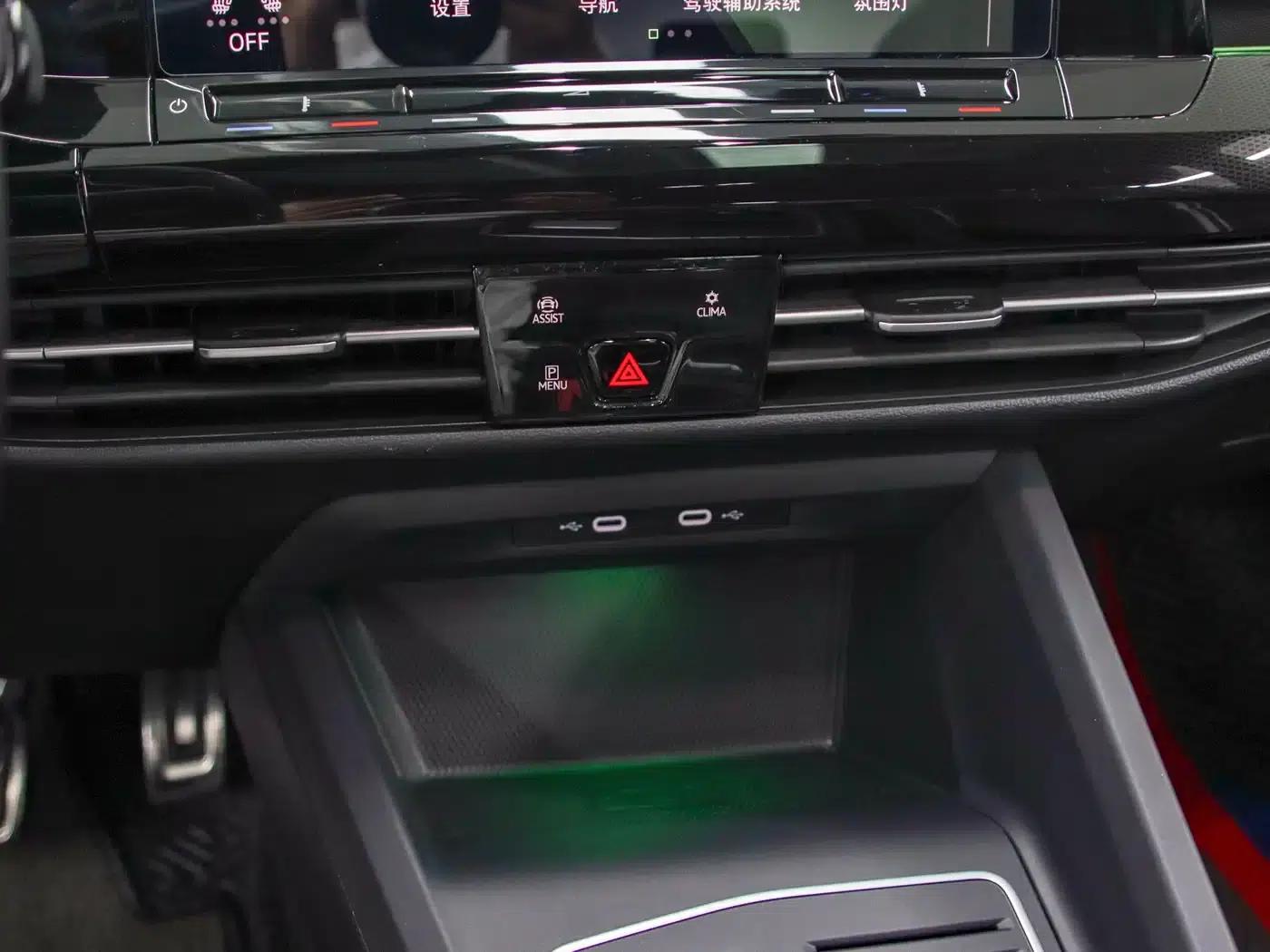 2021 Golf 280TSI DSG R-Line — миниатюра 10