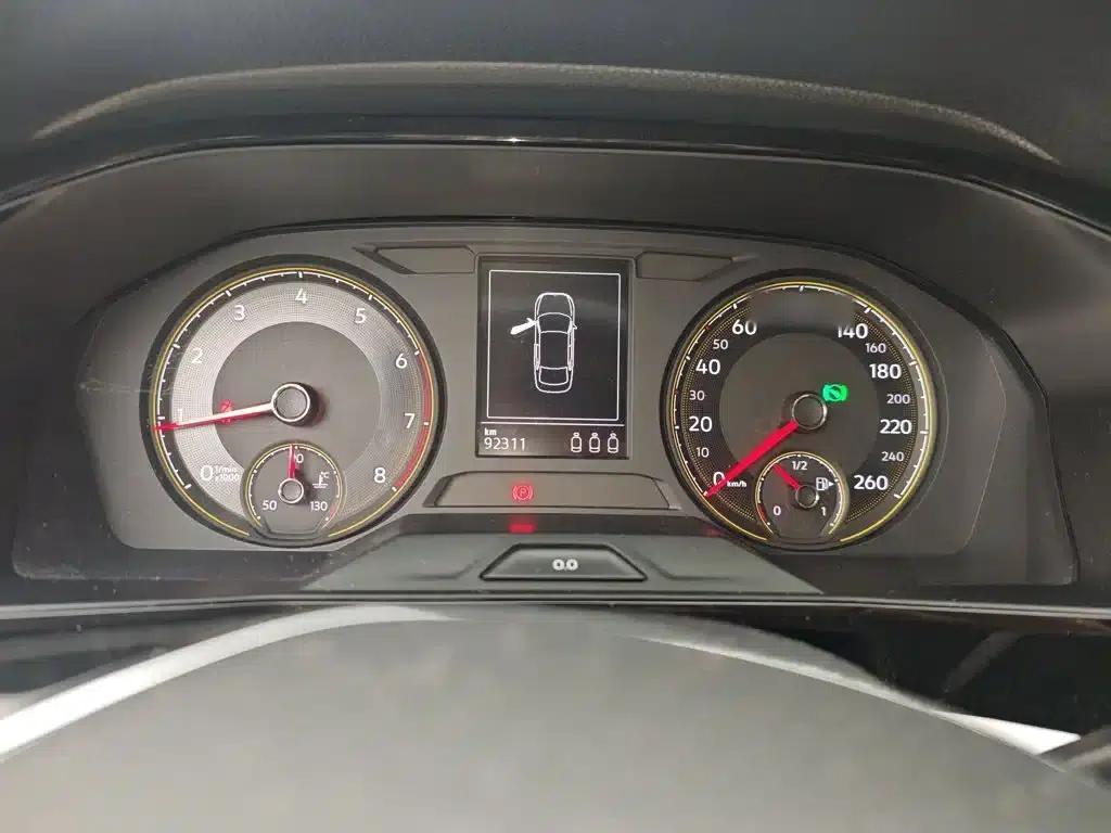 2019 Volkswagen Lavida 1.5L Automatic Comfort Edition (China VI Emission Standard) — миниатюра 4