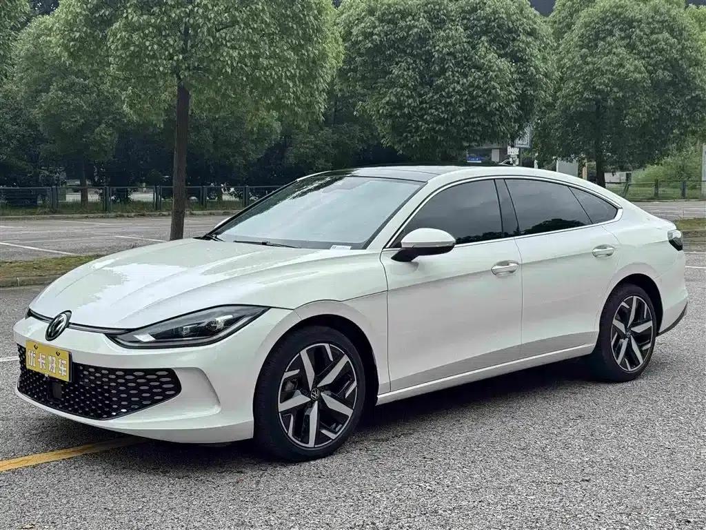 Lamando 2023 Lamando L 280TSI DSG Hot Edition — миниатюра 1