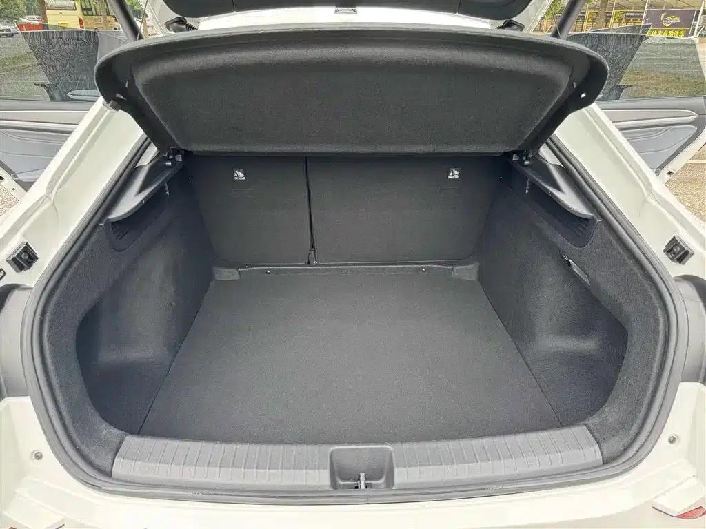 Lamando 2023 Lamando L 280TSI DSG Hot Edition — миниатюра 18