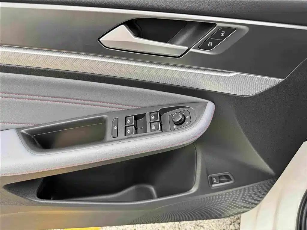 Lamando 2023 Lamando L 280TSI DSG Hot Edition — миниатюра 24