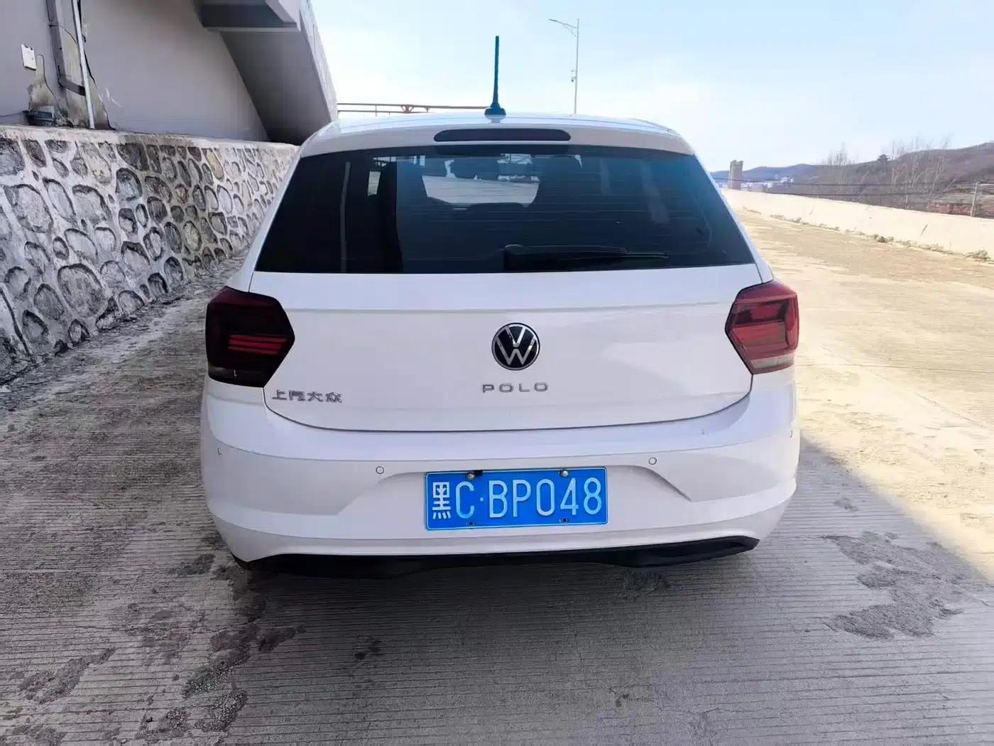 2021 Polo Plus 1.5L Automatic Colorful Technology Edition — миниатюра 5