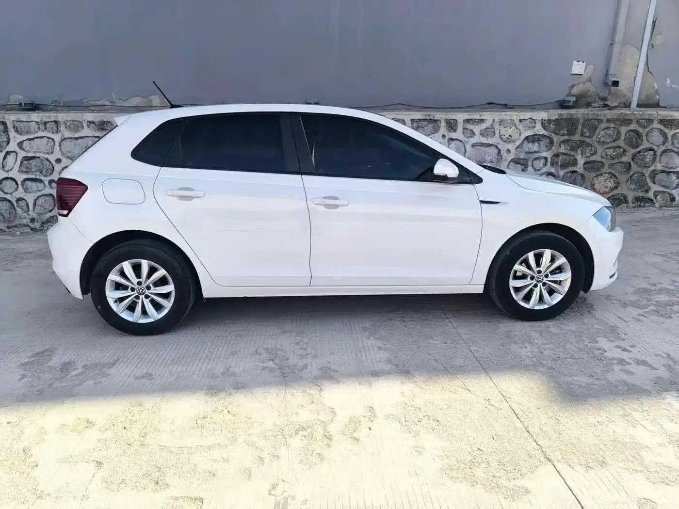 2021 Polo Plus 1.5L Automatic Colorful Technology Edition — миниатюра 7
