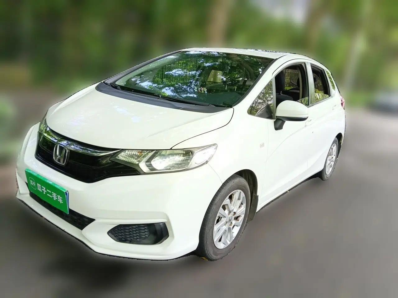 Honda Fit 2018 1.5L CVT Comfort Sunroof Version — миниатюра 1