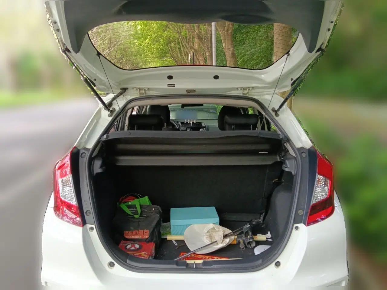 Honda Fit 2018 1.5L CVT Comfort Sunroof Version — миниатюра 19