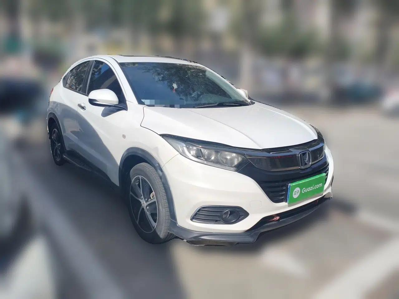 Honda Vezel 2020 1.5L CVT Pioneer Edition — миниатюра 3
