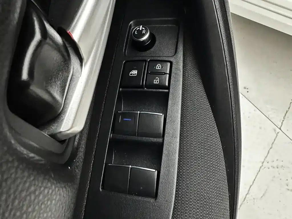2021 Toyota Corolla 1.2T S-CVT Elite SPORT Edition — миниатюра 16