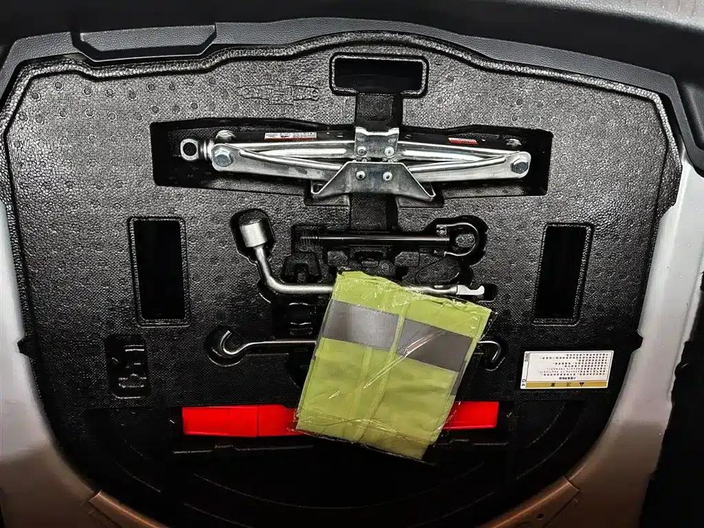 2021 Toyota Corolla 1.2T S-CVT Elite SPORT Edition — миниатюра 18