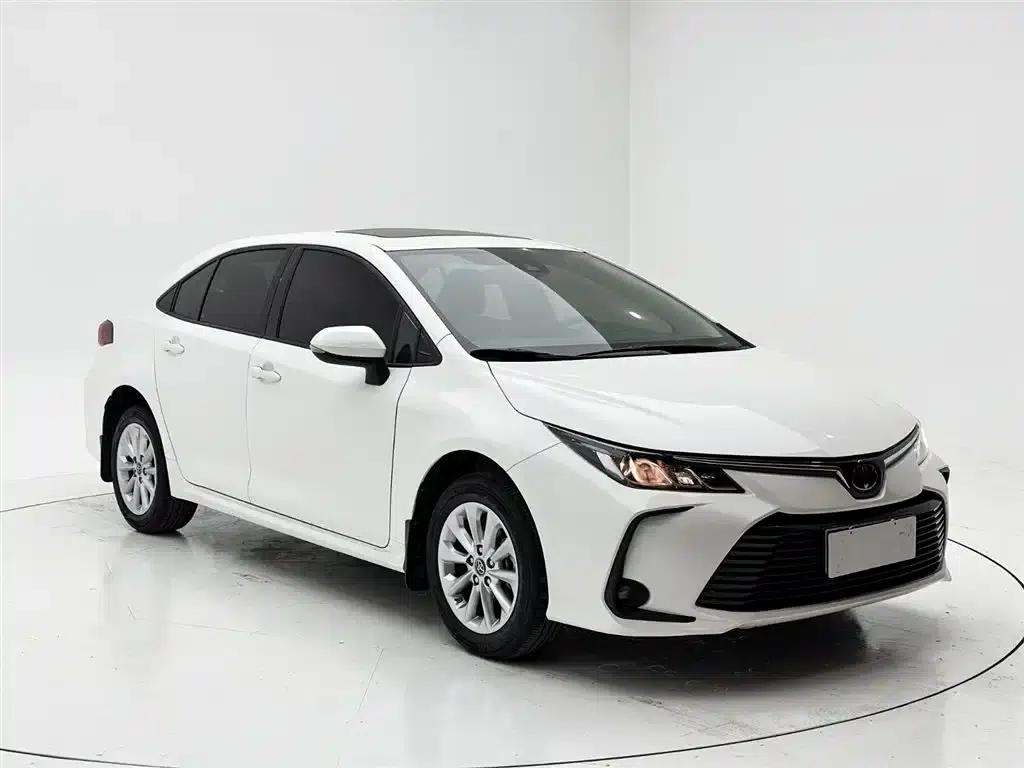 2021 Toyota Corolla 1.2T S-CVT Elite SPORT Edition — миниатюра 3