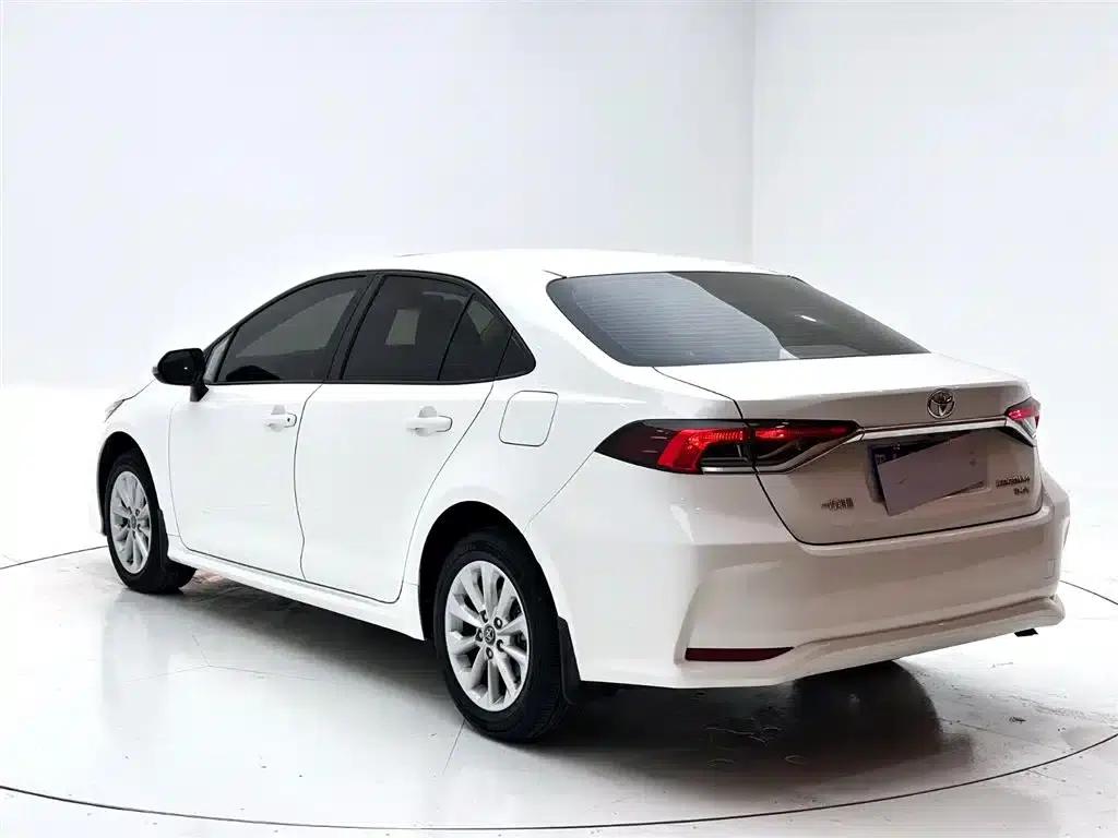 2021 Toyota Corolla 1.2T S-CVT Elite SPORT Edition — миниатюра 4
