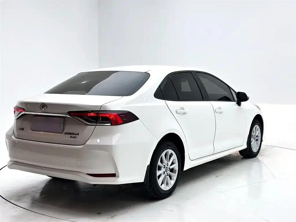 2021 Toyota Corolla 1.2T S-CVT Elite SPORT Edition — миниатюра 6