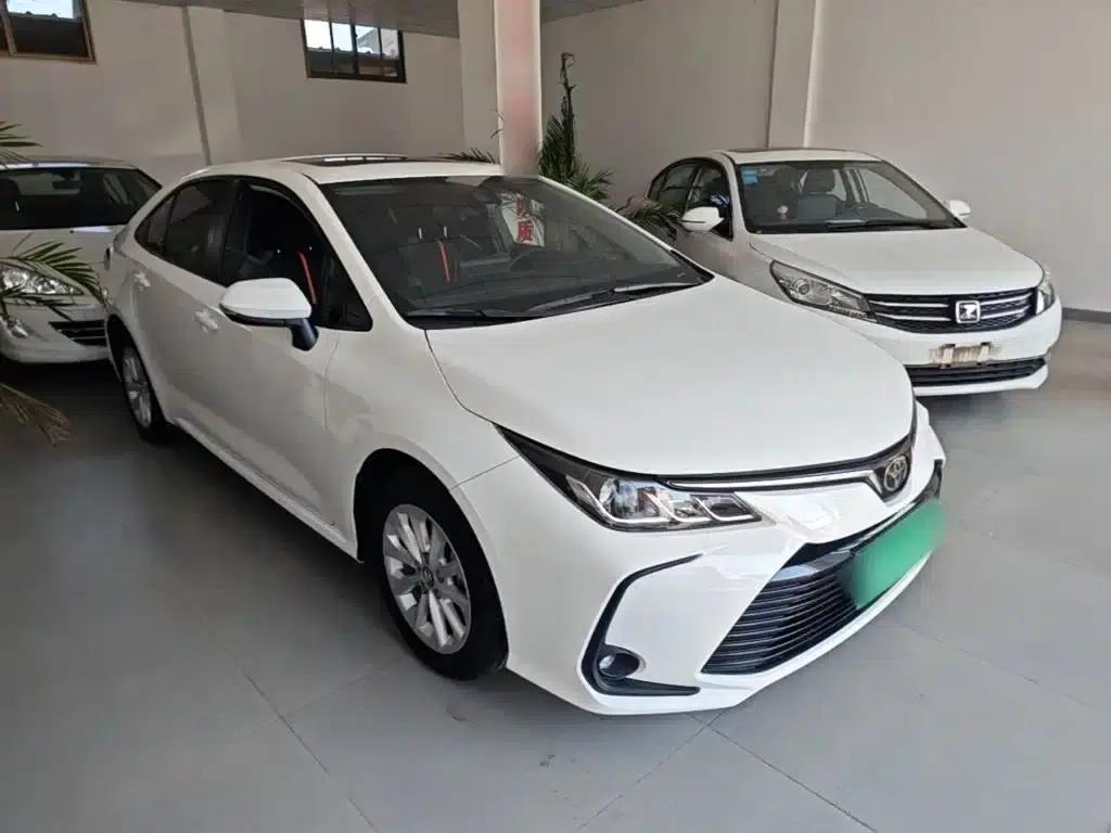 2021 Toyota Corolla 1.2T S-CVT Elite PLUS Edition — миниатюра 4