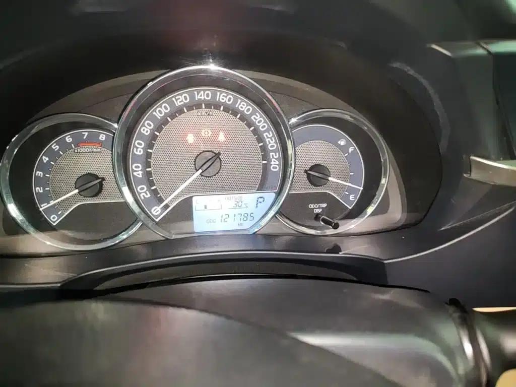 2014 Corolla 1.6L CVT GL — миниатюра 12