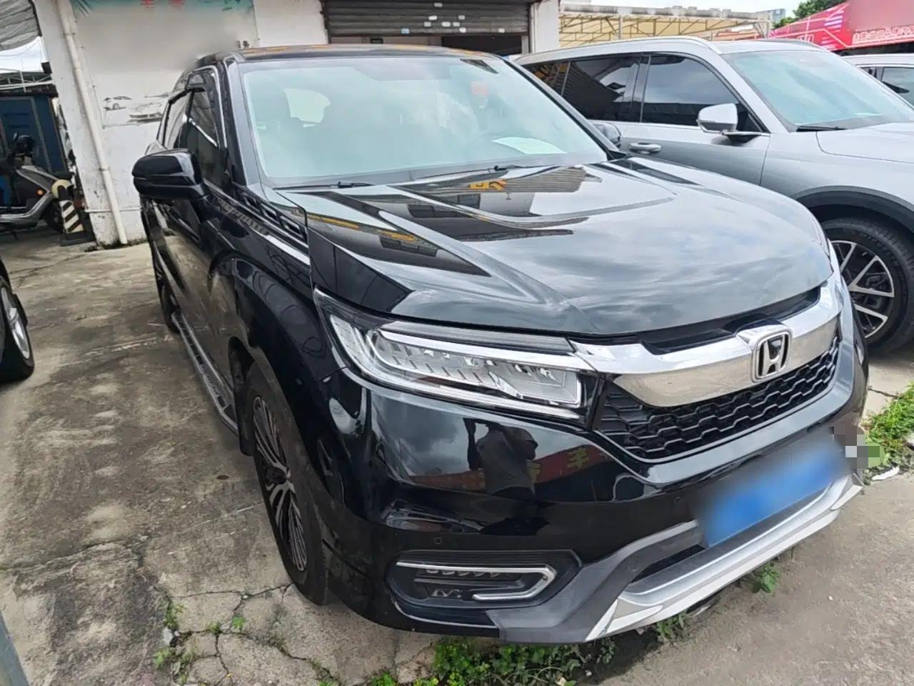 Honda Avancier 2017 370TURBO 2WD Luxury Edition — миниатюра 3