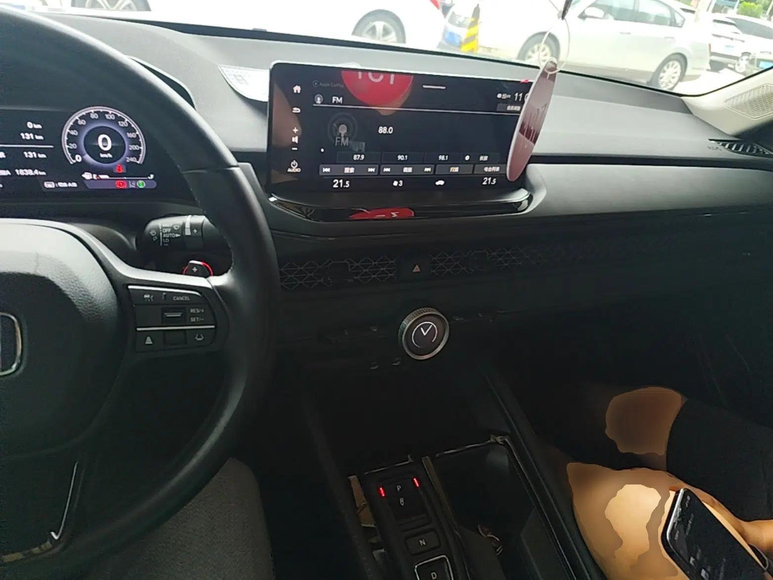 Honda Accord New Energy 2023 2.0L ePHEV Luxury Edition — миниатюра 17