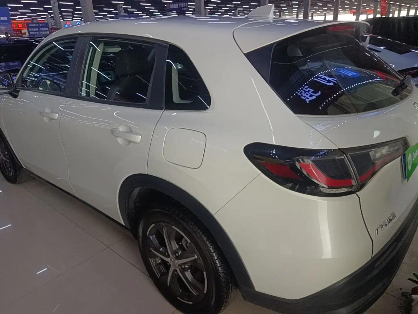 Honda ZR-V 2022 1.5T CVT Elite Edition — миниатюра 4
