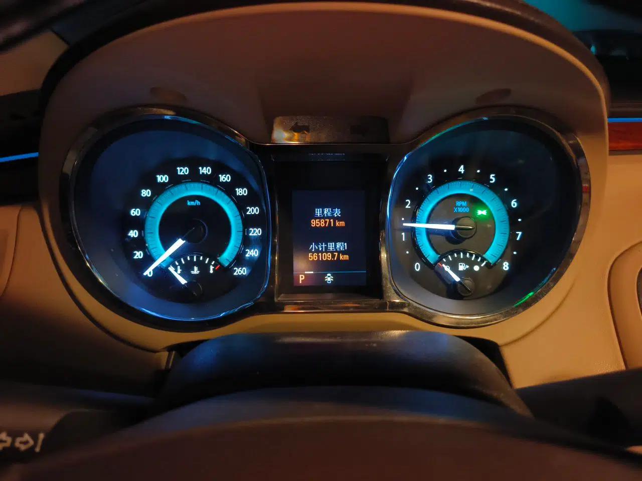Buick LaCrosse 2012 2.4L SIDI Haoya Edition — миниатюра 11