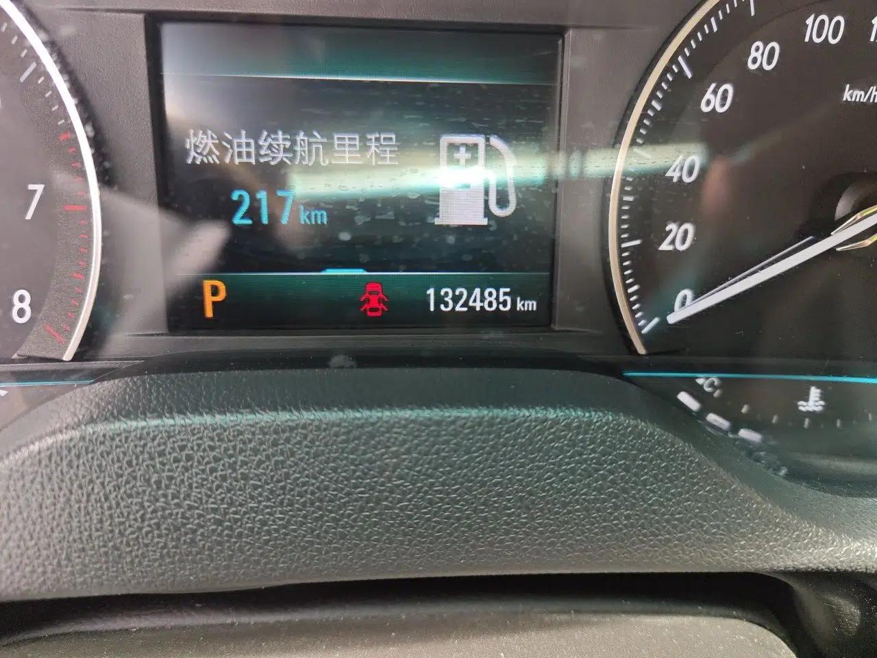 Buick GT 2018 18T Automatic Elite Model — миниатюра 12