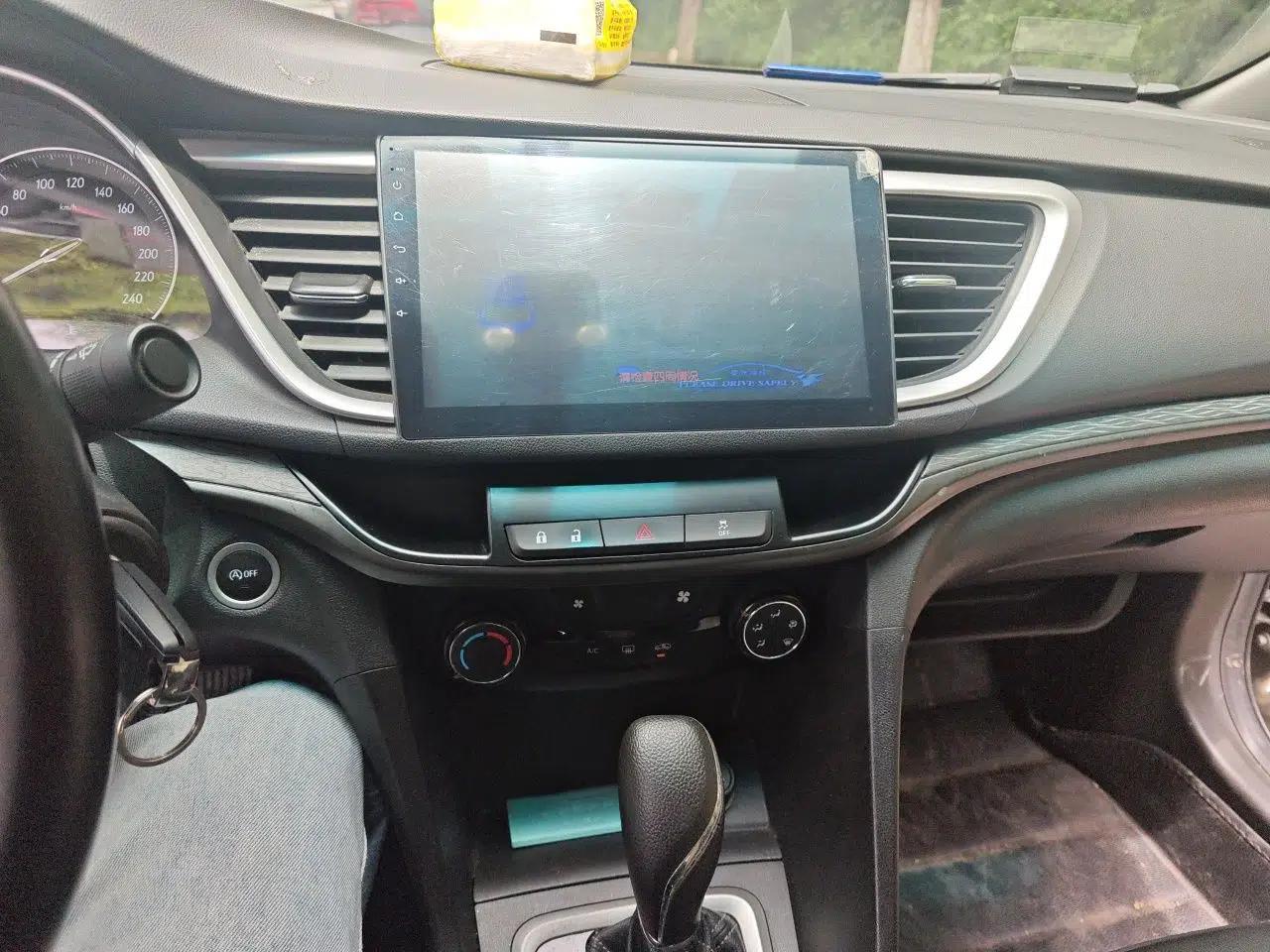 Buick GT 2018 18T Automatic Elite Model — миниатюра 13
