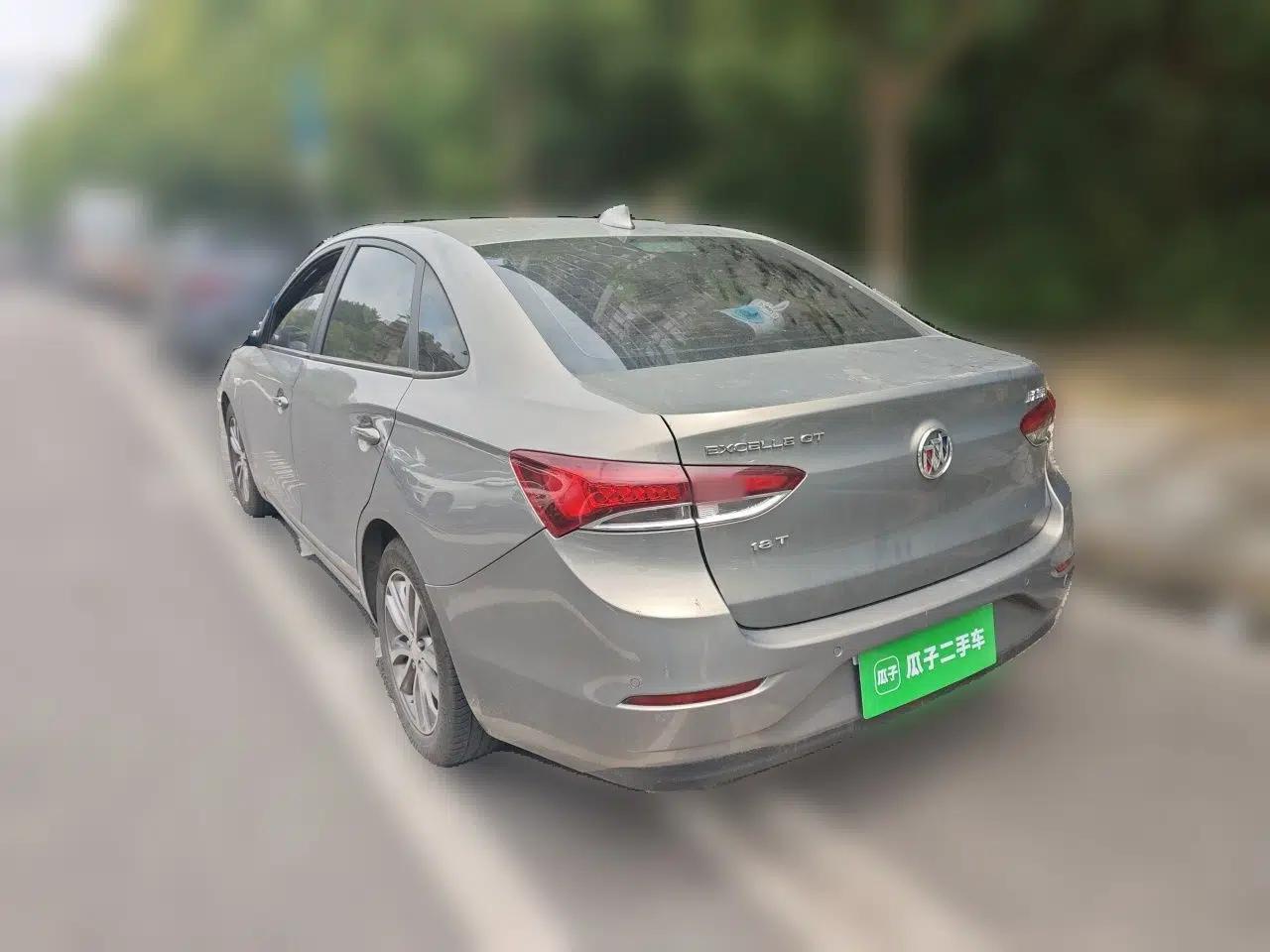 Buick GT 2018 18T Automatic Elite Model — миниатюра 4