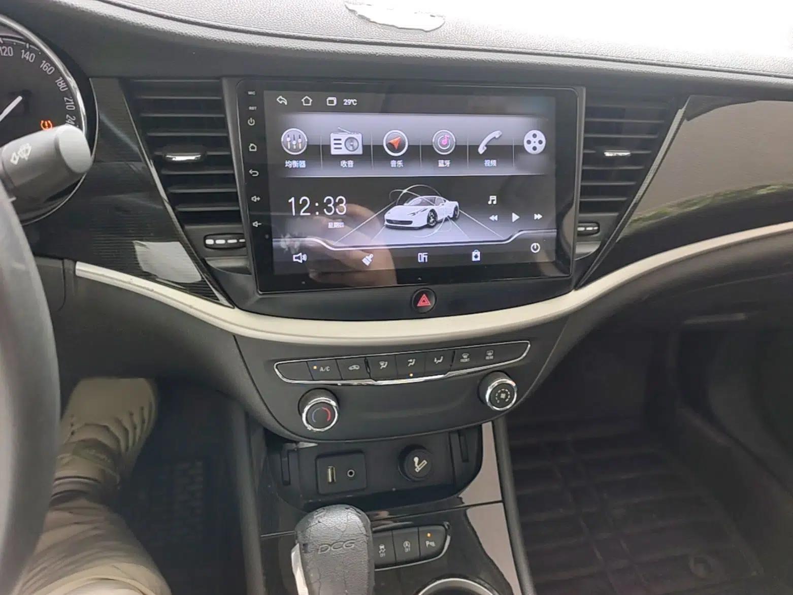 Buick Verano 2015 Sedan 20T Dual-Clutch Leading Model — миниатюра 11