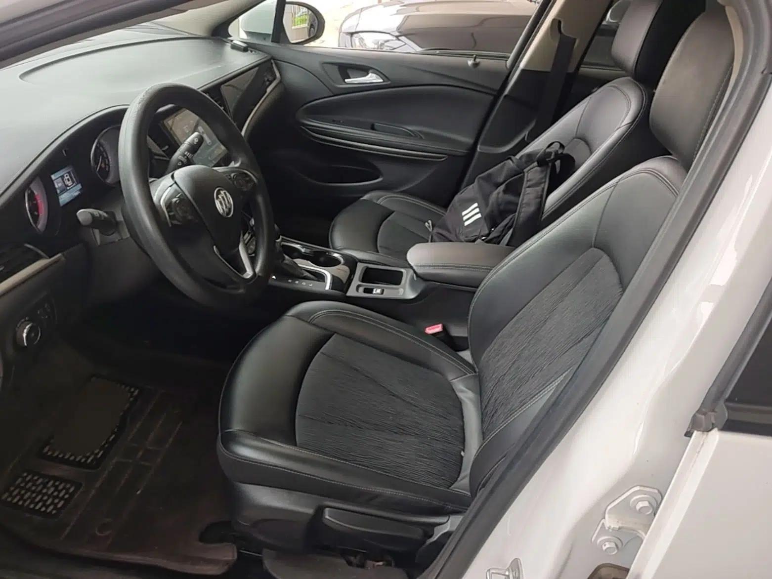 Buick Verano 2015 Sedan 20T Dual-Clutch Leading Model — миниатюра 13