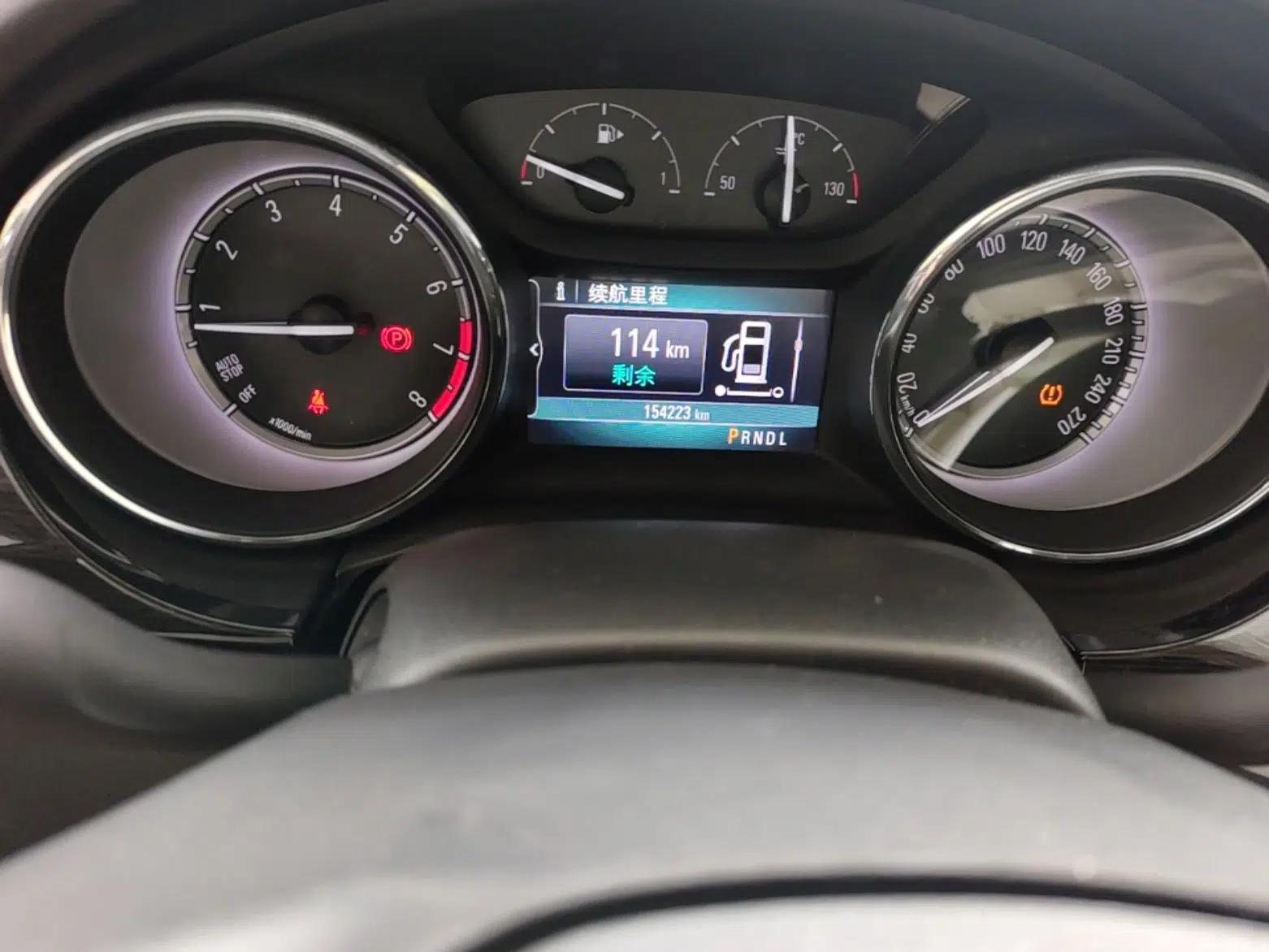 Buick Verano 2015 Sedan 20T Dual-Clutch Leading Model — миниатюра 10