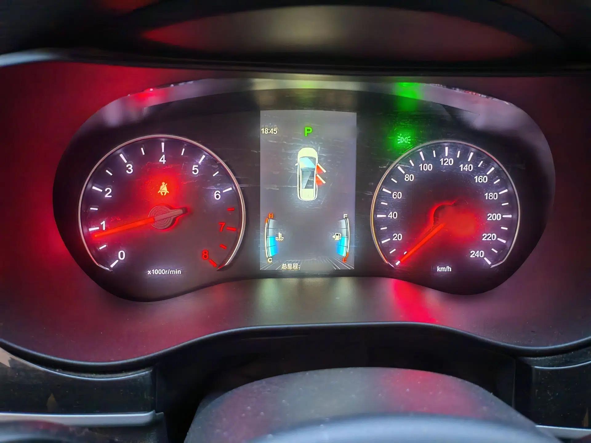 BYD Song MAX 2017 1.5T Automatic Smart Connect Elite 7-Seater — миниатюра 8